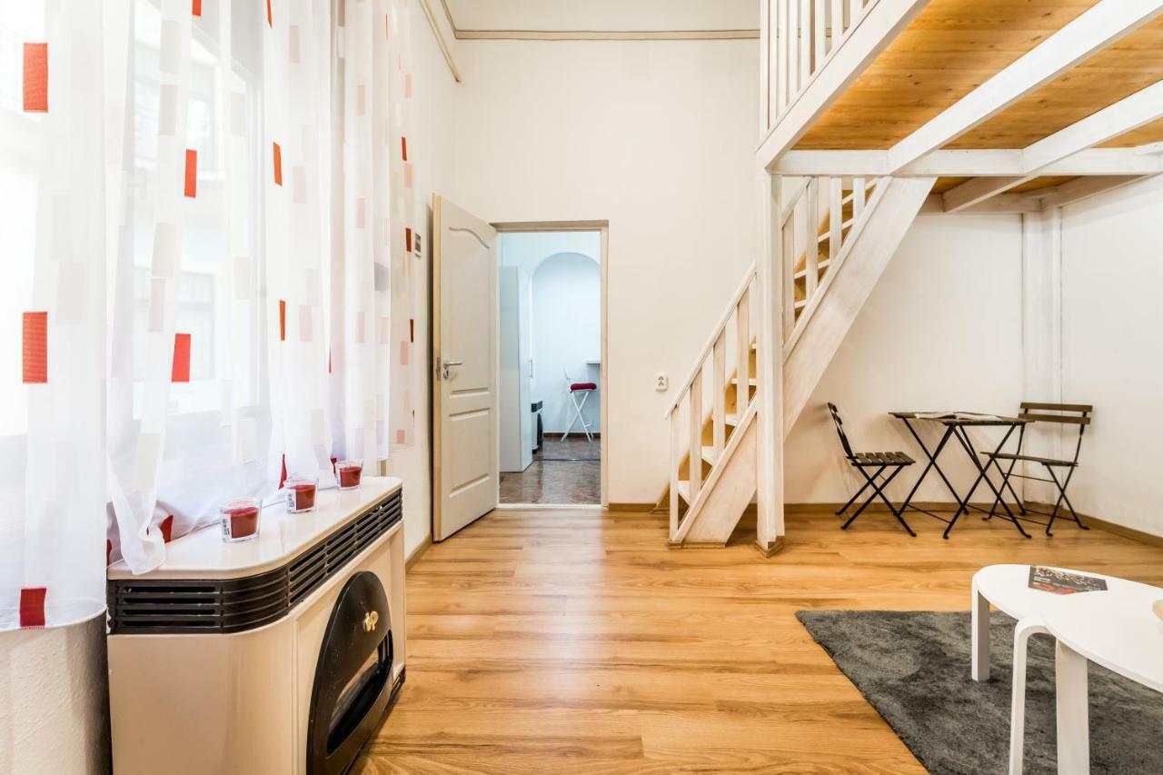 Bpr Cozy Rosie Apartment Budapest Exterior photo